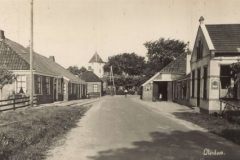 Hoofdstraat van Oterdum, ca 1920